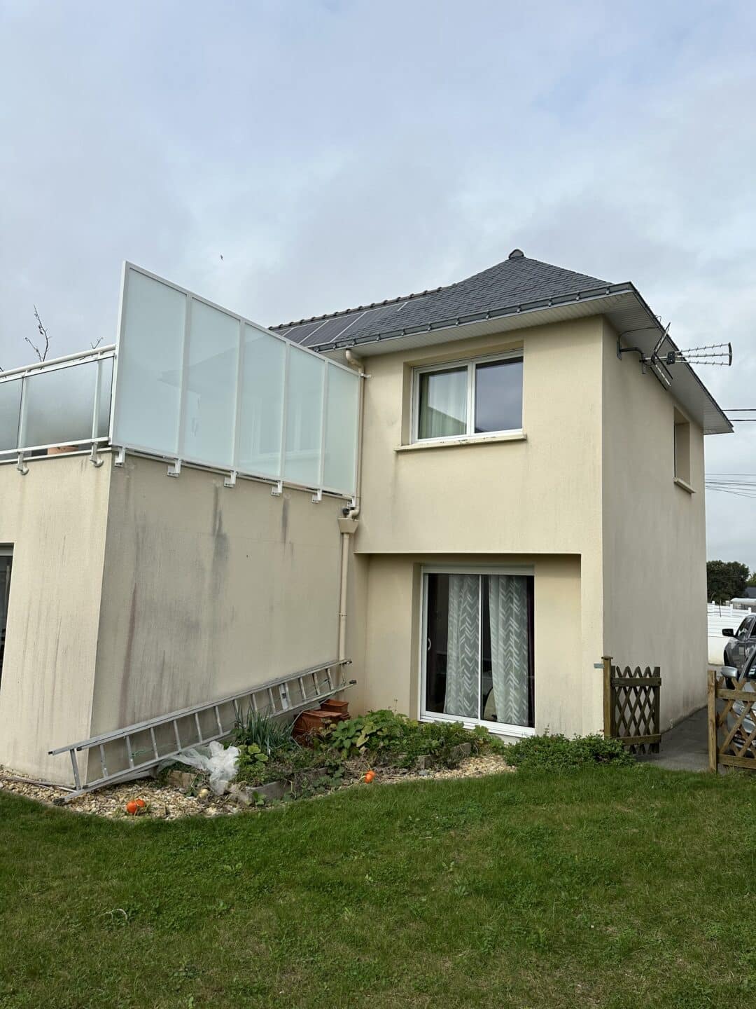 (Avant) Peinture, revêtements et ravalement à Quimper et Lorient